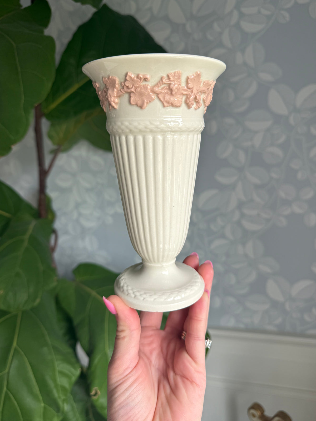 Pink Wedgwood queensware pedestal vase 6.5”