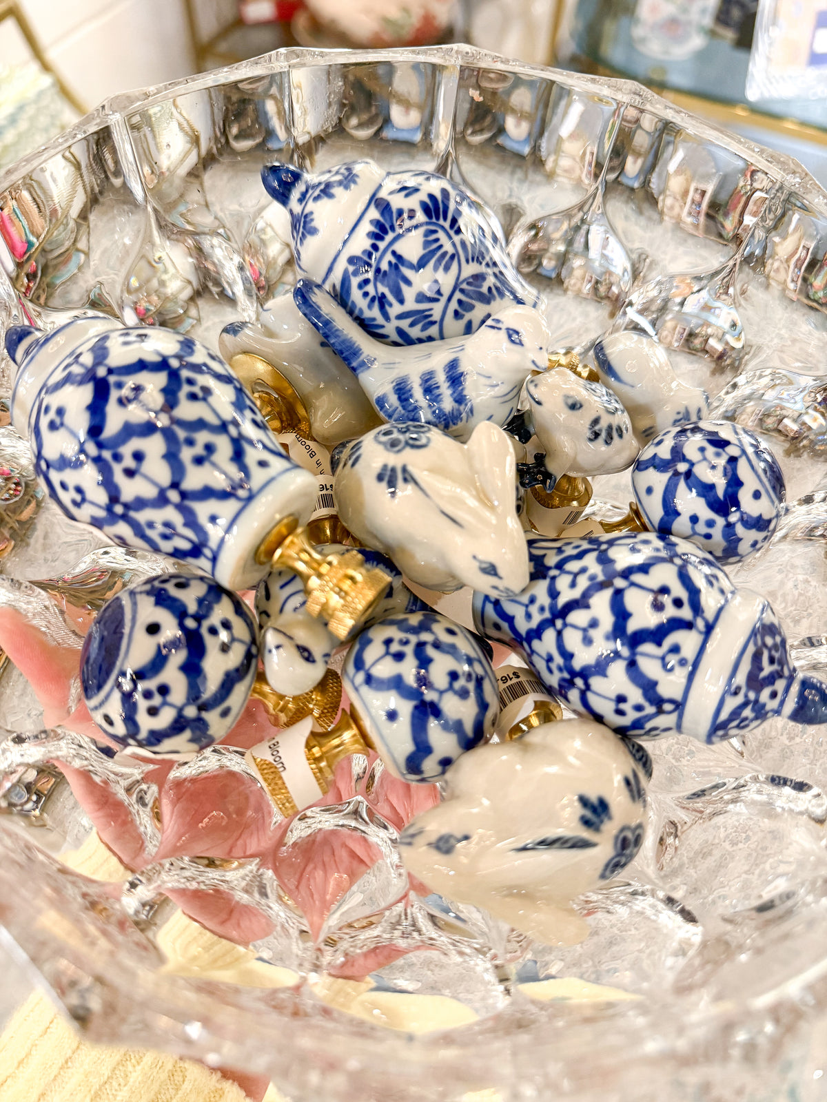 Blue and white porcelain finial - bird