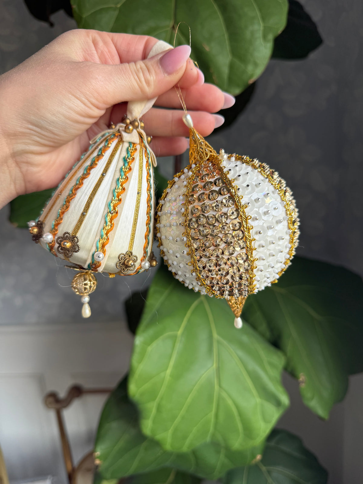 Pushpin ornaments
