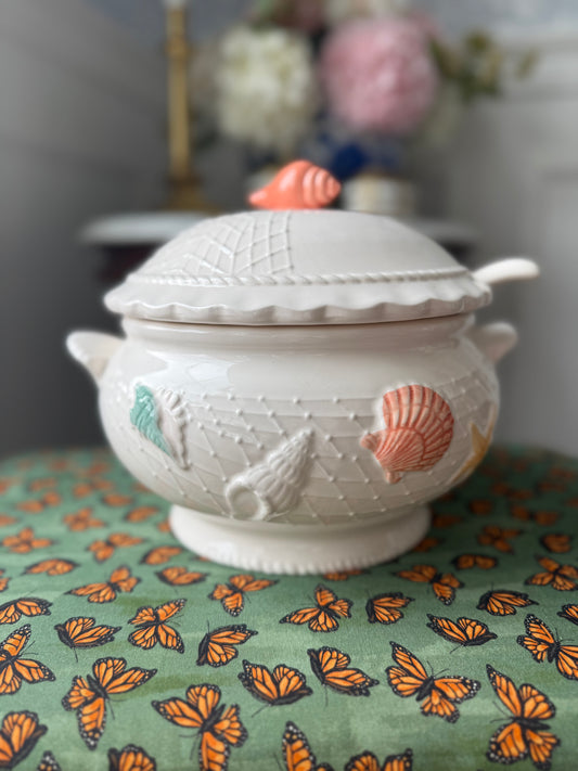 Coastal themed 3-piece tureen