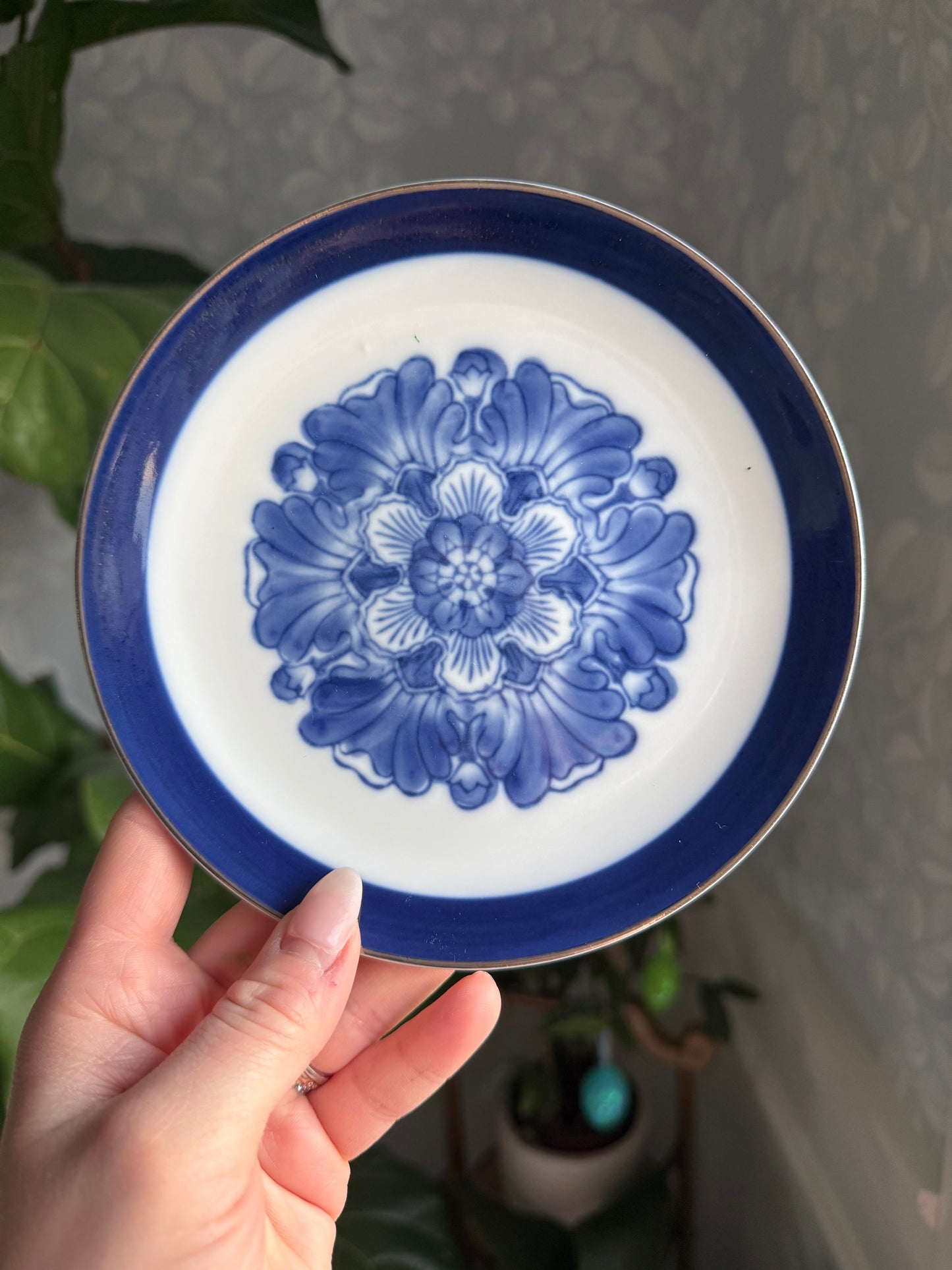 Bombay Rosette Plate
